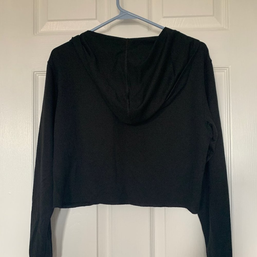 Crop Active Sweater - Picture 2 of 2
